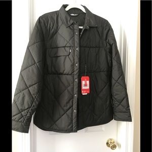 Warm Ladies Jacket With Lots of Features! NEW‼️